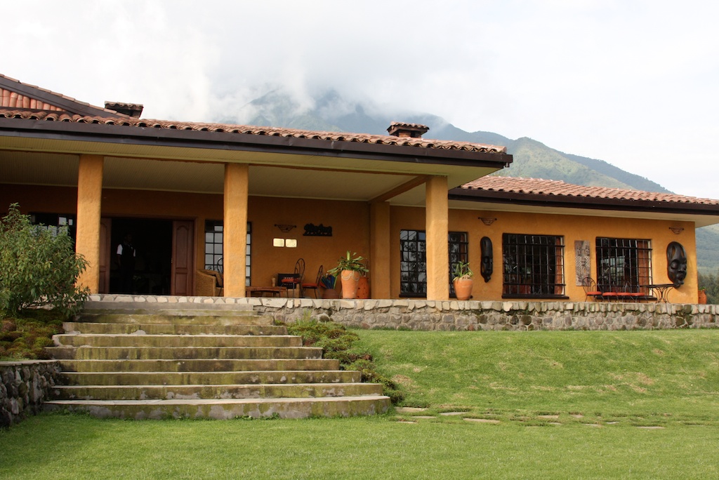 Sabyinyo (26) Un Paso Adelante